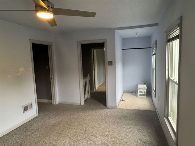 101 Linden St, Shaler, PA 15116
