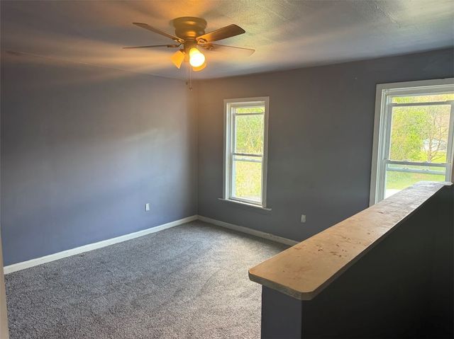 101 Linden St, Shaler, PA 15116