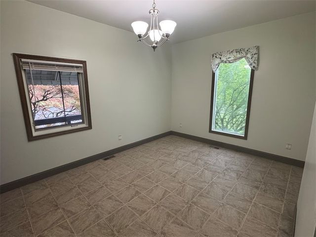 101 Linden St, Shaler, PA 15116