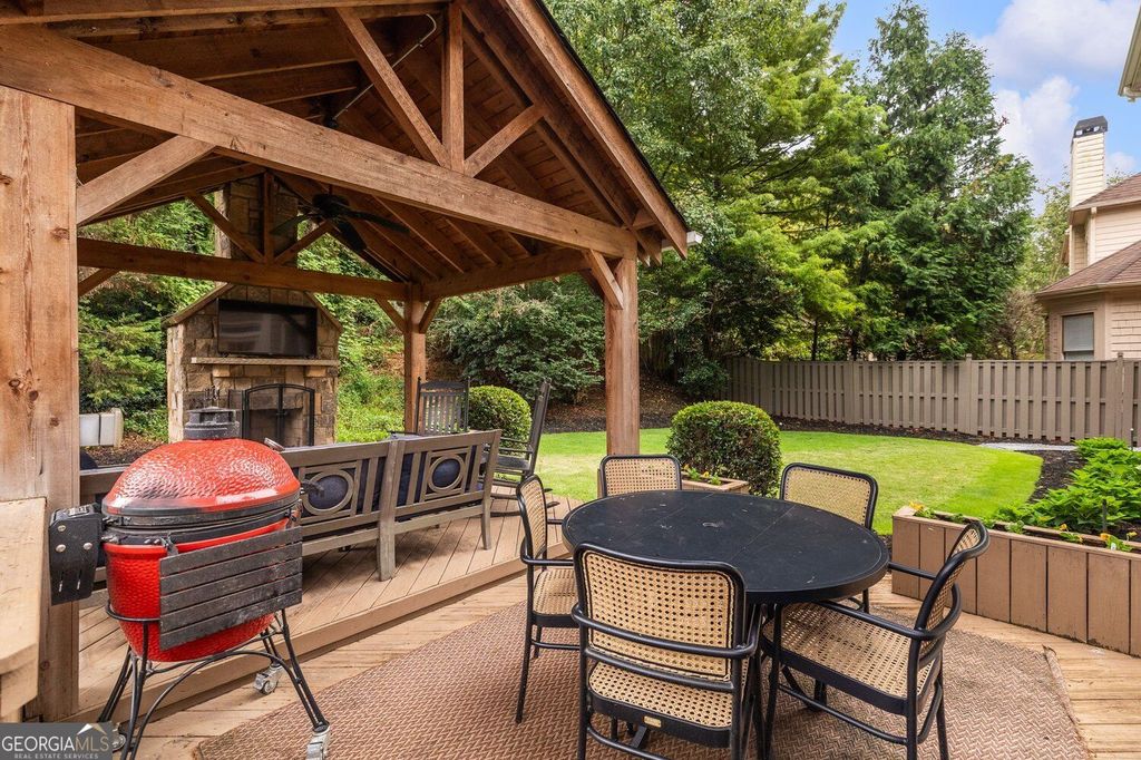 3211 Windsor Lake Drive NE, Brookhaven, GA 30319 — photo 3