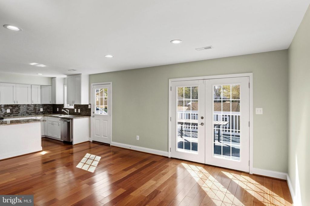 Image 11 of property listing at 8254 D ST, Chesapeake Beach, MD 20732