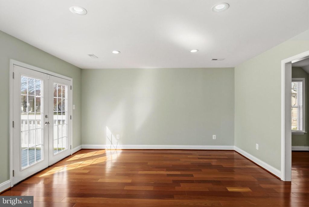 Image 12 of property listing at 8254 D ST, Chesapeake Beach, MD 20732