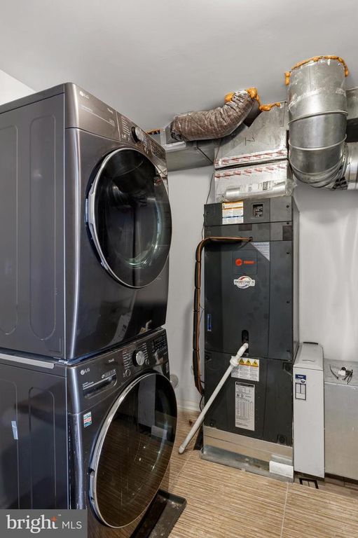 Image 17 of property listing at 8254 D ST, Chesapeake Beach, MD 20732