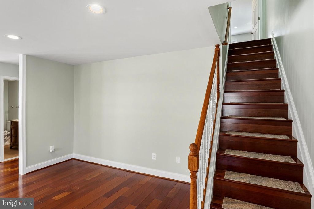 Image 18 of property listing at 8254 D ST, Chesapeake Beach, MD 20732