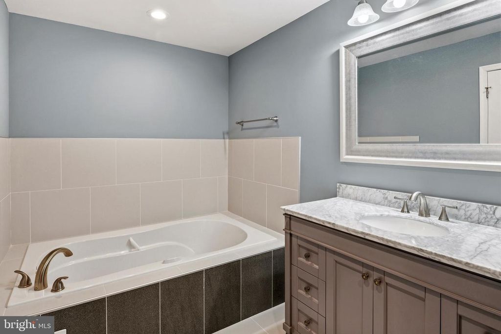 Image 25 of property listing at 8254 D ST, Chesapeake Beach, MD 20732