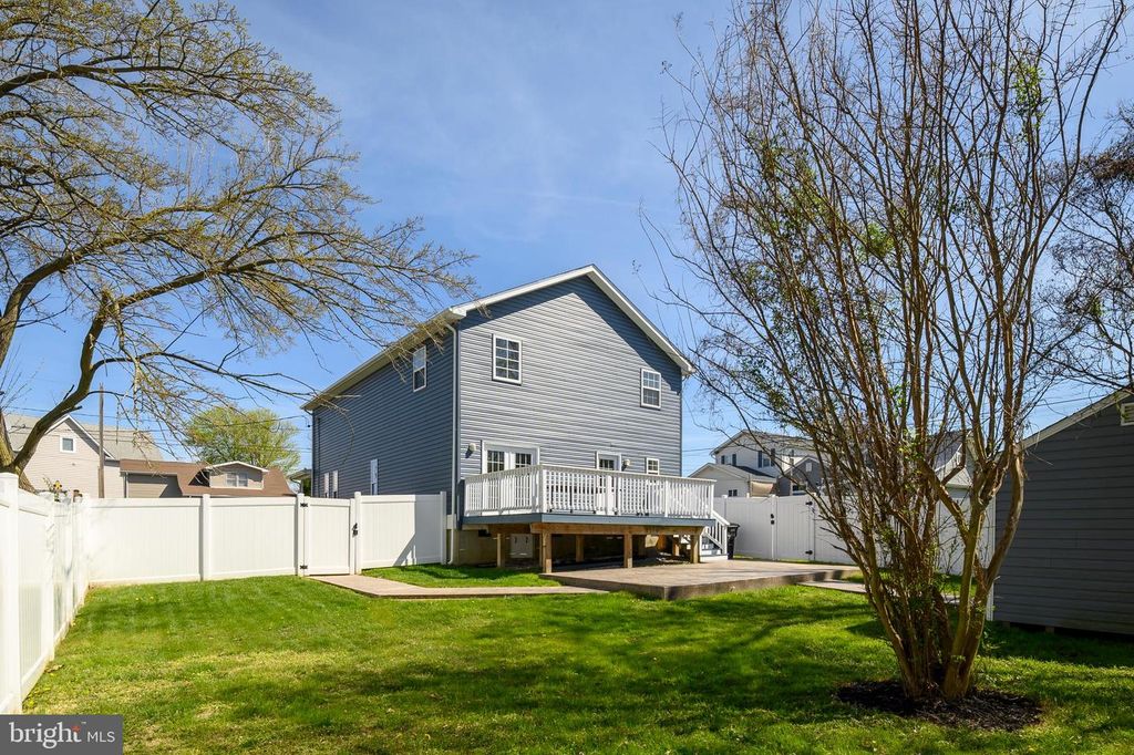 Image 39 of property listing at 8254 D ST, Chesapeake Beach, MD 20732