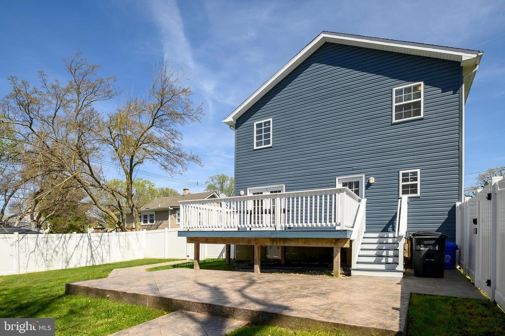 Image 40 of property listing at 8254 D ST, Chesapeake Beach, MD 20732