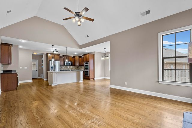 6098 AUBREY RANCH DR, Arlington, TN 38002