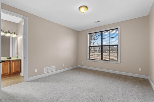 6098 AUBREY RANCH DR, Arlington, TN 38002