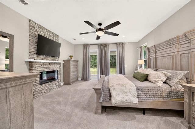 5854 NE 43RD LANE ROAD, Silver Springs, FL 34488