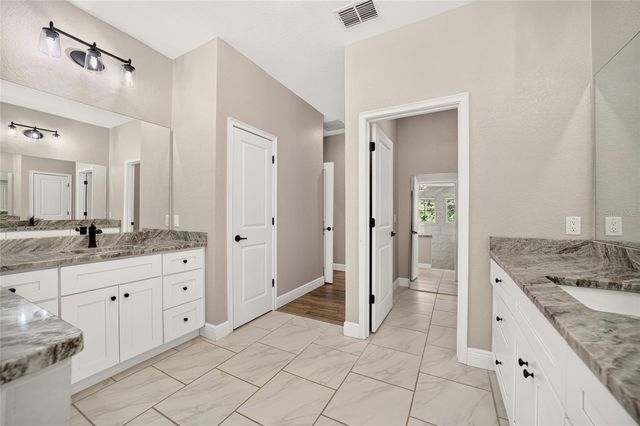 5854 NE 43RD LANE ROAD, Silver Springs, FL 34488