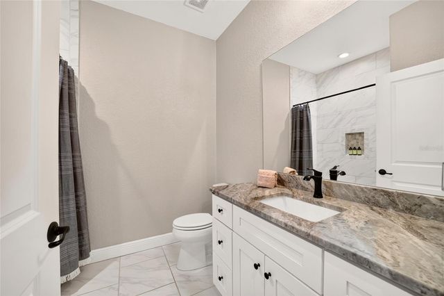 5854 NE 43RD LANE ROAD, Silver Springs, FL 34488