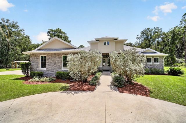 5854 NE 43RD LANE ROAD, Silver Springs, FL 34488