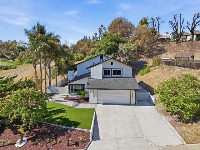 2640 Chestnut Avenue, Carlsbad, CA 92010