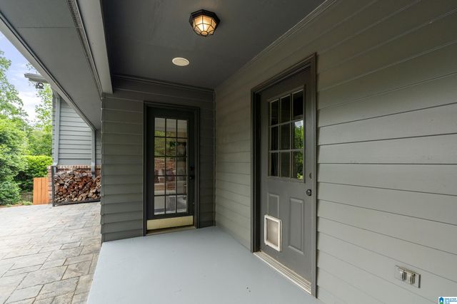 105 HERITAGE CIRCLE, Mountain Brook, AL 35213