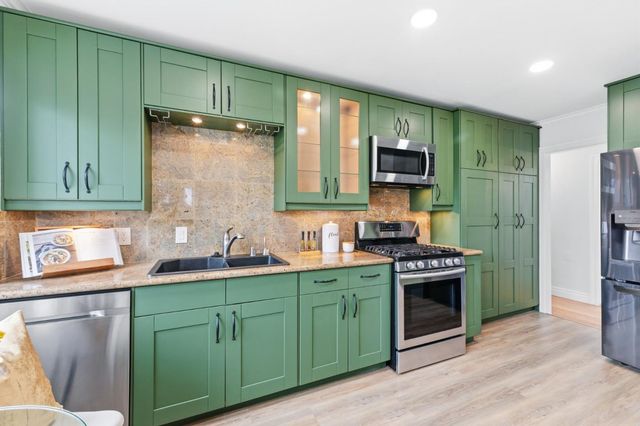 2 Westgate Drive, San Francisco, CA 94127