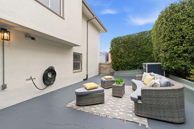 2 Westgate Drive, San Francisco, CA 94127