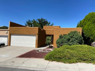 13919 LIMA Place NE, Albuquerque, NM 87123