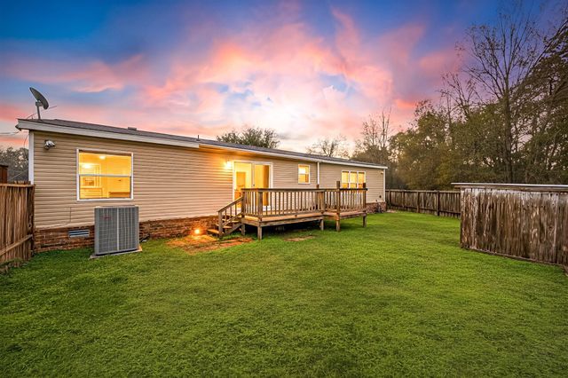 16330 Hill Country Court, Conroe, TX 77302