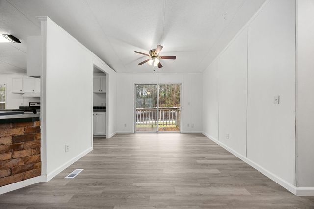 16330 Hill Country Court, Conroe, TX 77302