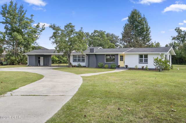 5136 Lake Drive, Panama City, FL 32404