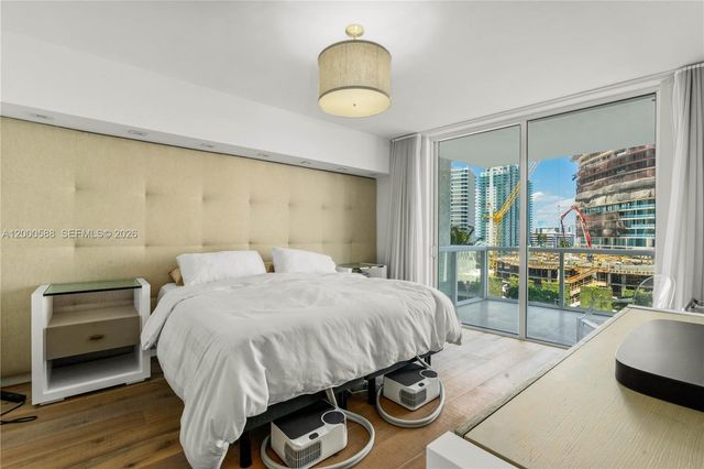 450 Alton Rd 806, Miami Beach, FL 33139