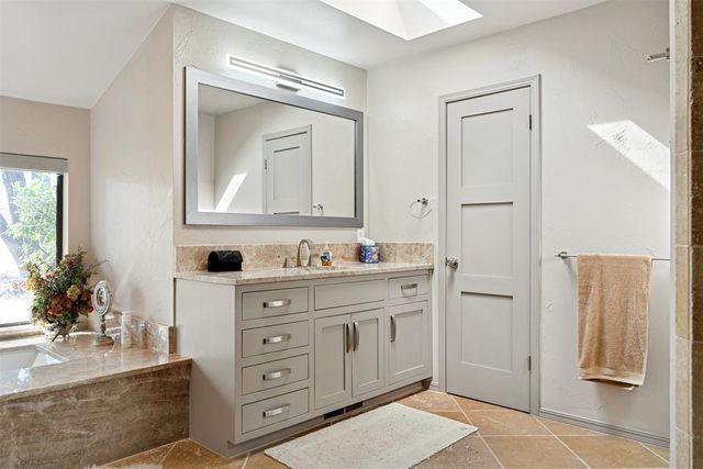 1011 Saint Andrews Drive, Edmond, OK 73025