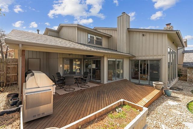 1011 Saint Andrews Drive, Edmond, OK 73025