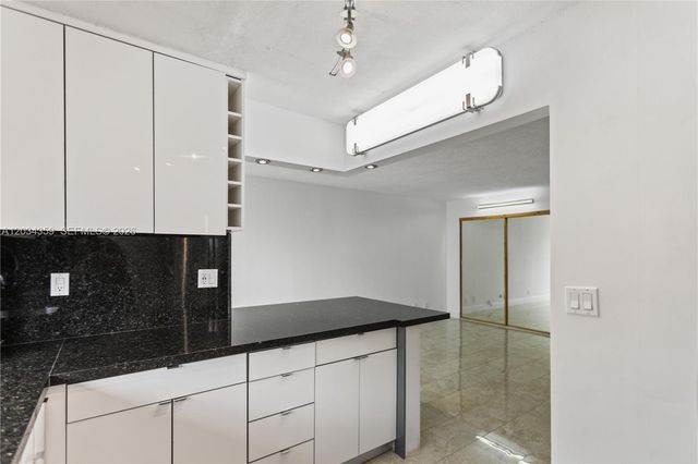 17021 N Bay Rd 429, Sunny Isles Beach, FL 33160