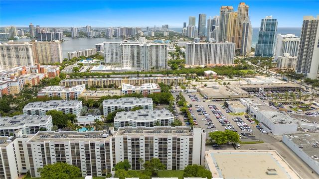 17021 N Bay Rd 429, Sunny Isles Beach, FL 33160