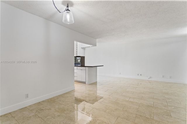 17021 N Bay Rd 429, Sunny Isles Beach, FL 33160