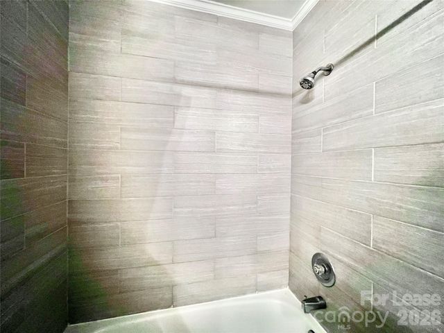 3306 Selwyn Farms Lane 7, Charlotte, NC 28209