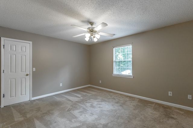 6405 Flag Point Drive, Ooltewah, TN 37363