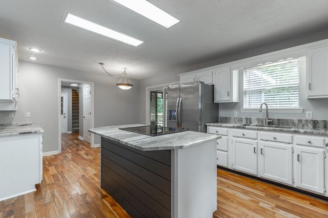 6405 Flag Point Drive, Ooltewah, TN 37363
