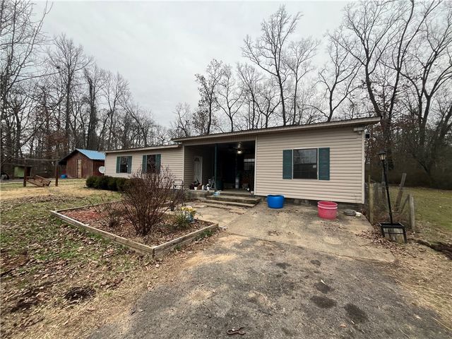 10310 Honeysuckle Road, Belleville, AR 72824