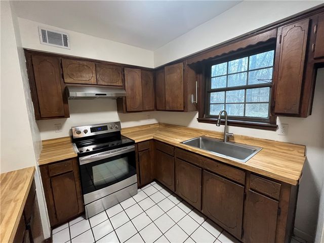 10310 Honeysuckle Road, Belleville, AR 72824