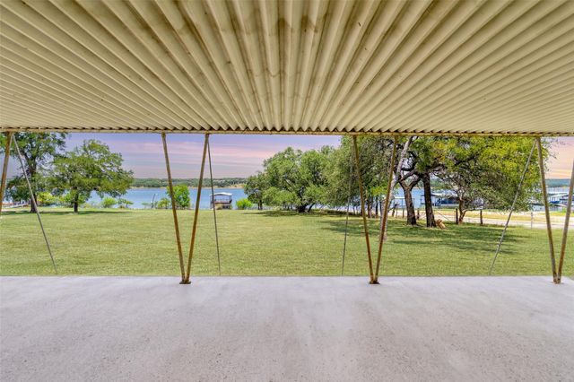 20904 W LAKESHORE DR, Spicewood, TX 78669