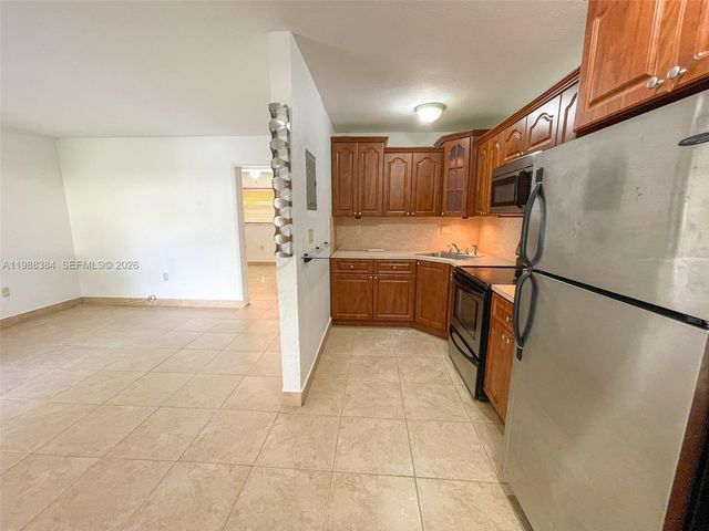 4450 SW 67th Ave I, Miami, FL 33155
