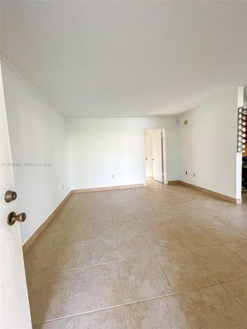 4450 SW 67th Ave I, Miami, FL 33155