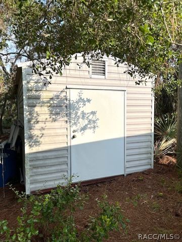 4524 W Pinto Loop, Beverly Hills, FL 34465