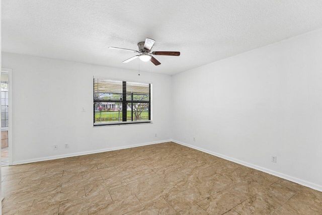 14616 Autumn Avenue, Wellington, FL 33414
