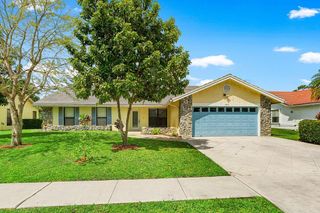 14616 Autumn Avenue, Wellington, FL 33414