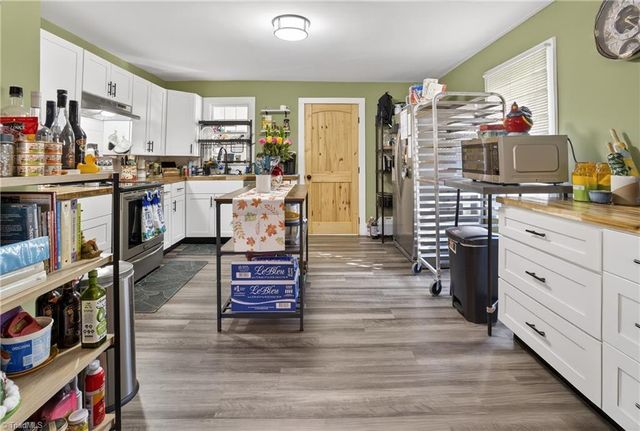 1005 Stokesburg Road, Walnut Cove, NC 27052