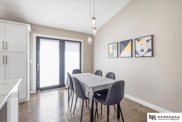 6142 NW 5th Street, Lincoln, NE 68521