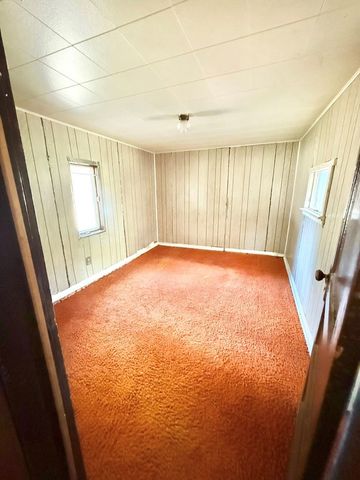 6520 Newark Road, Mount Vernon, OH 43050