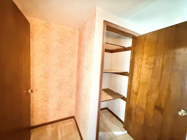 6520 Newark Road, Mount Vernon, OH 43050