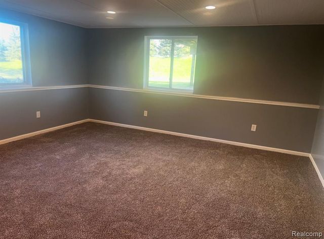 6460 Avalon Drive, Caledonia, MI 49316