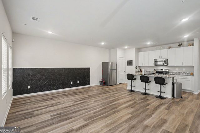 5431 Biltmore Drive, Atlanta, GA 30349