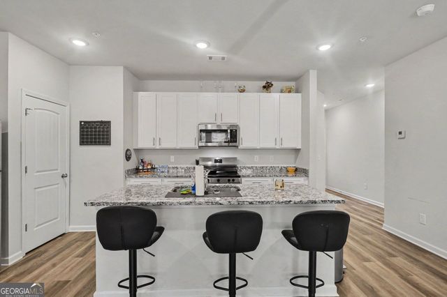 5431 Biltmore Drive, Atlanta, GA 30349