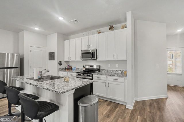 5431 Biltmore Drive, Atlanta, GA 30349